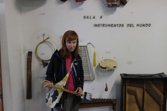 La joueuse de Charango !