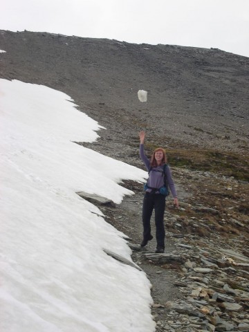 Première neige du voyage ! avant l'ascension du mont Guanaco