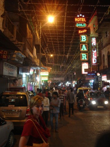 quartier de Paharganj by night